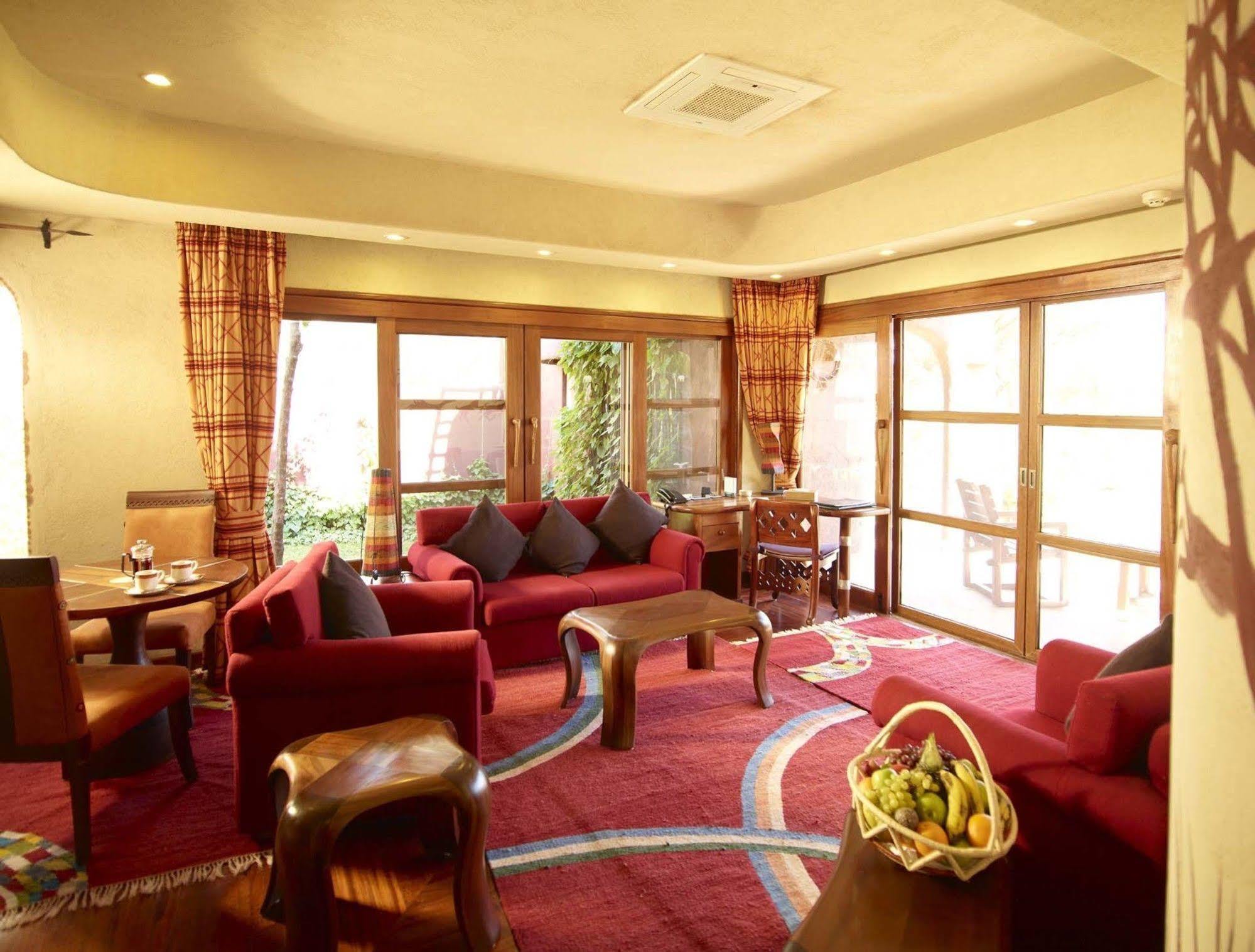 Amboseli Serena Safari Lodge Zewnętrze zdjęcie